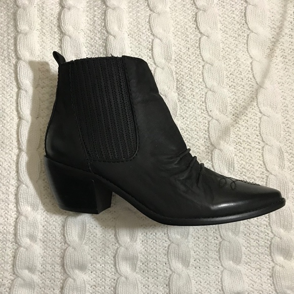 EUC Aldo Bingelli Western Cowboy Ankle Boots - size  37 - Picture 3 of 7